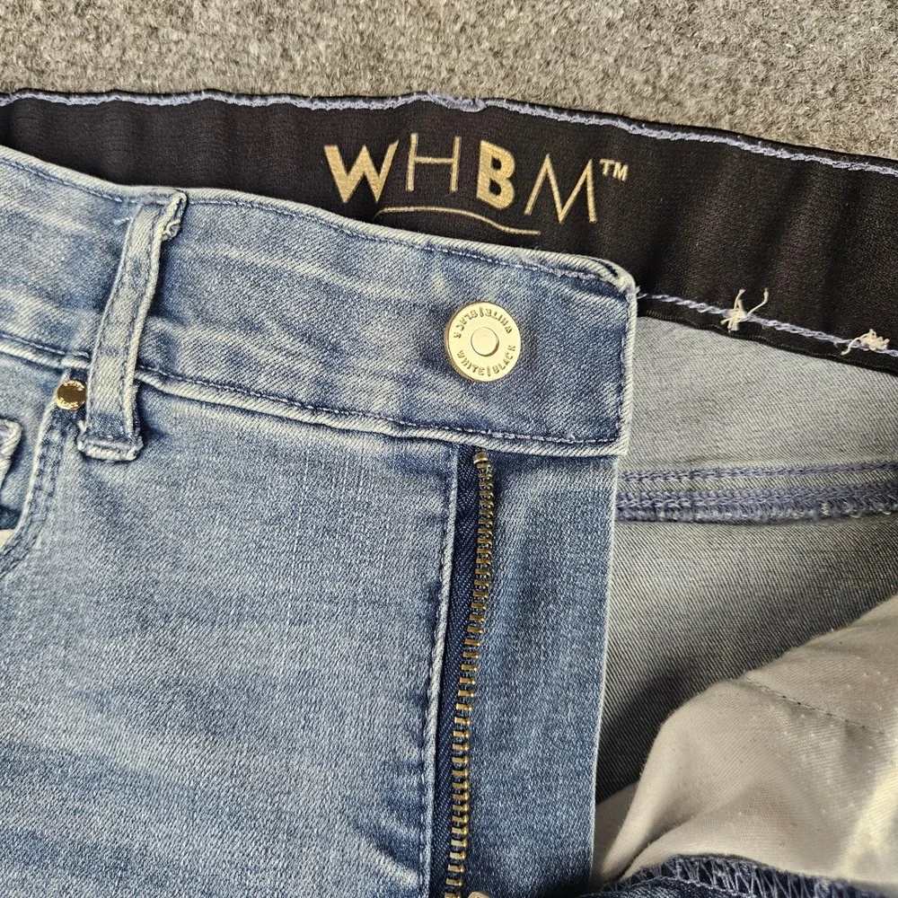 White‎ House Black Market WHBM Straight Leg Jeans Light Wash Blue Size 2